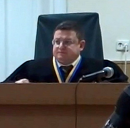 Семья судьи Михаила Романюка оказалась в центре коррупционного скандала
