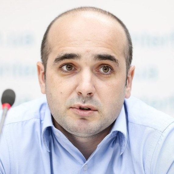 Кто стоит за Добробут-Лікилаб?