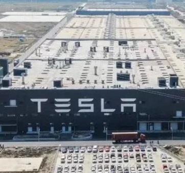 В отчетности Tesla обнаружена недостача $1,4 млрд
