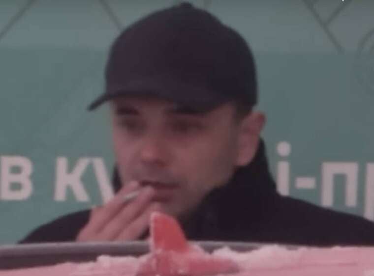 Заступник керівника сервісного центру МВС задекларував $63 тис. готівкою та зняв дружину з обліку