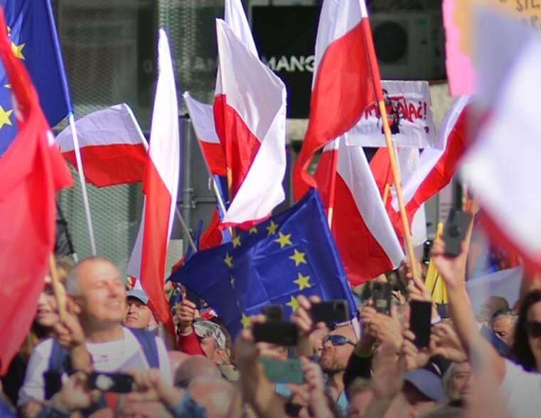 Польські громадяни більше бояться зростання цін на їжу та комуналку, ніж військового нападу
