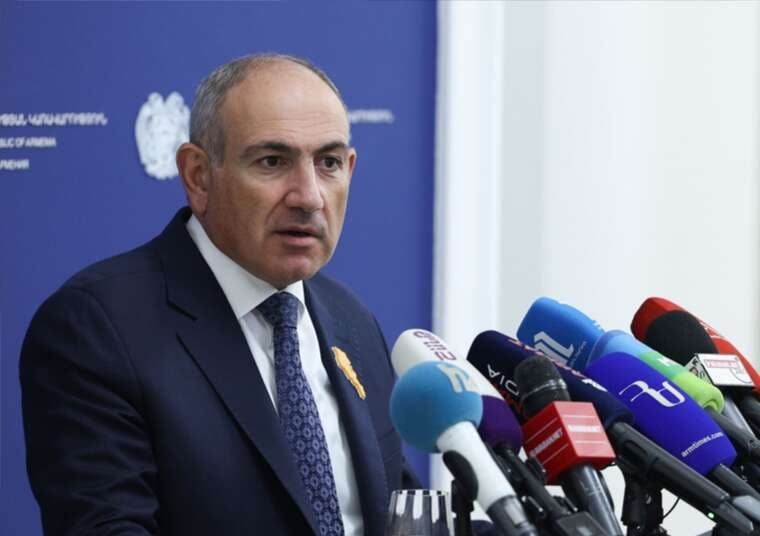 Pashinyan: Armenia will not become a new Russia, responding to Medvedev's remarks