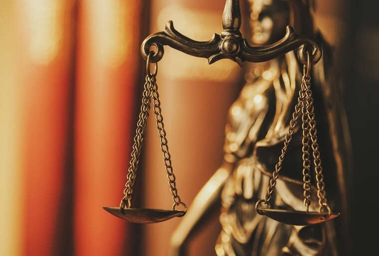 На окупованій Луганщині шістьох підлітків судитимуть за підпали об’єктів інфраструктури