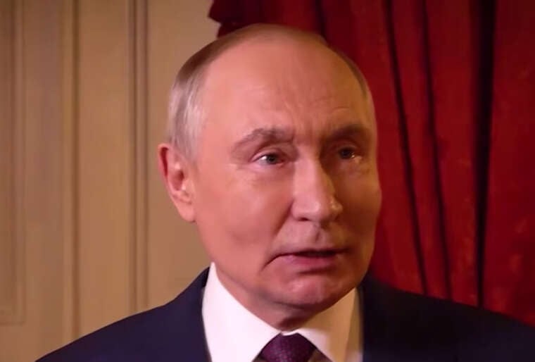 Путін висміяв європейські компанії, які «майже плакали» при виході з РФ