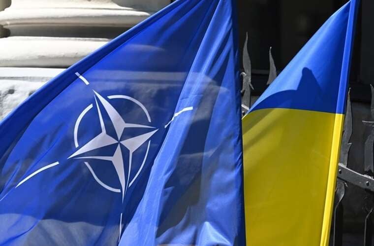 НАТО надасть Україні доступ до централізованих закупівель озброєнь та військової техніки