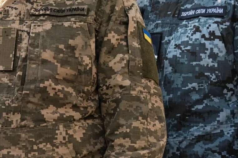 Депутати запропонували скасувати бюрократію для ветеранів, які хочуть носити військову форму
