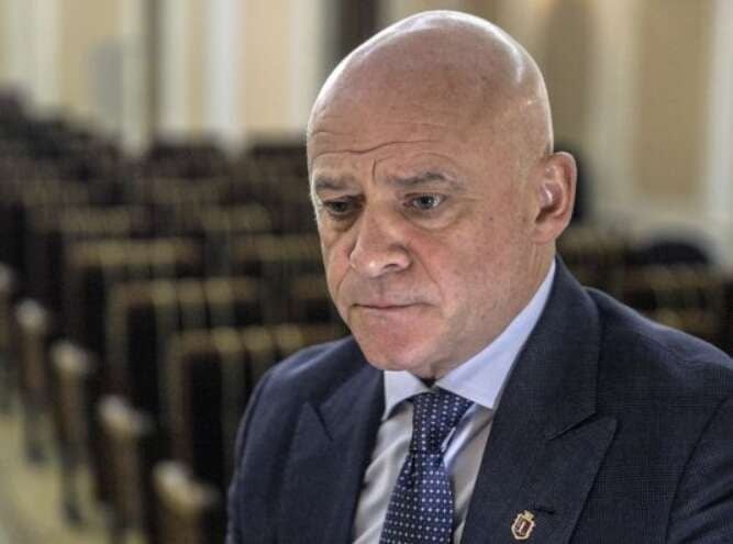 Труханов розповів про телефонні погрози його 83-річній матері від шахраїв