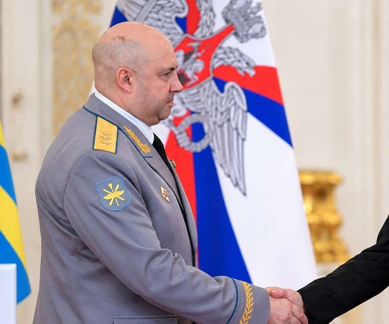 The Telegraph: Суровікіну наказано знищити київські мости в рамках плану ударів