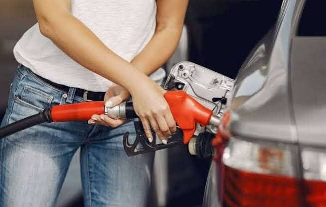 Diesel in Ukraine approaches 110 hryvnia per litre, auto gas also rises in price