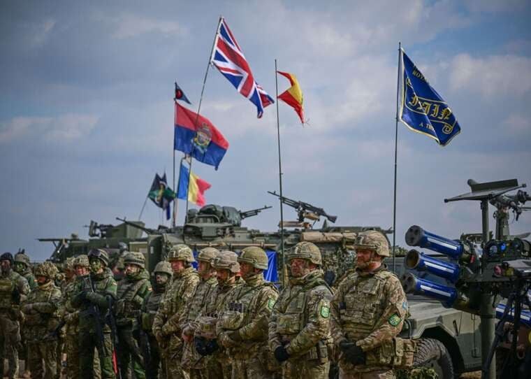 Британія, Франція та Німеччина готують миротворців до можливого розгортання в Україні