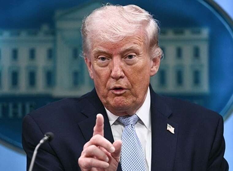 Трамп розглядає ідею перейменувати Атлантичний чи Тихий океан на власну честь