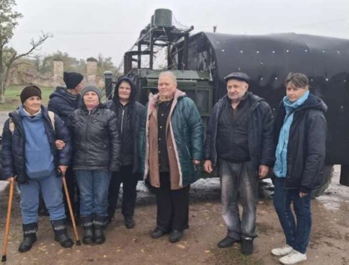 З Берислава, що під обстрілами, вивезли 15 мешканців