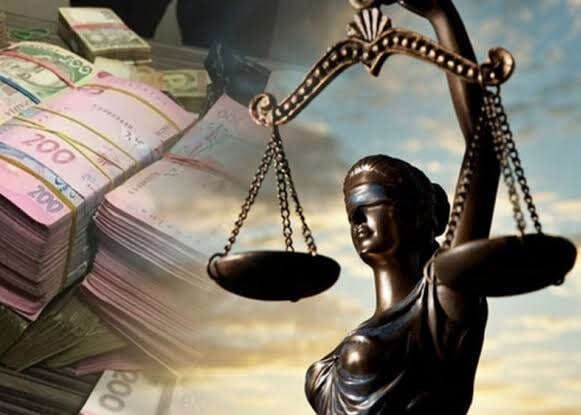 Kirovohrad court orders OnlyFans model to pay over UAH 230,000