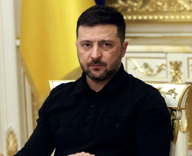 Зеленський: Україна готова заморозити війну по нинішній лінії фронту
