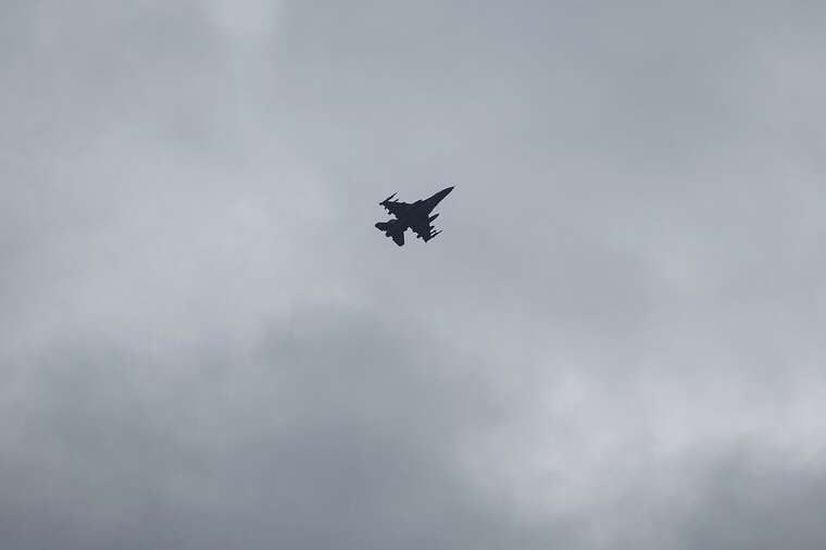 Литва та Латвія тимчасово вводили повітряну тривогу через невідомий об'єкт